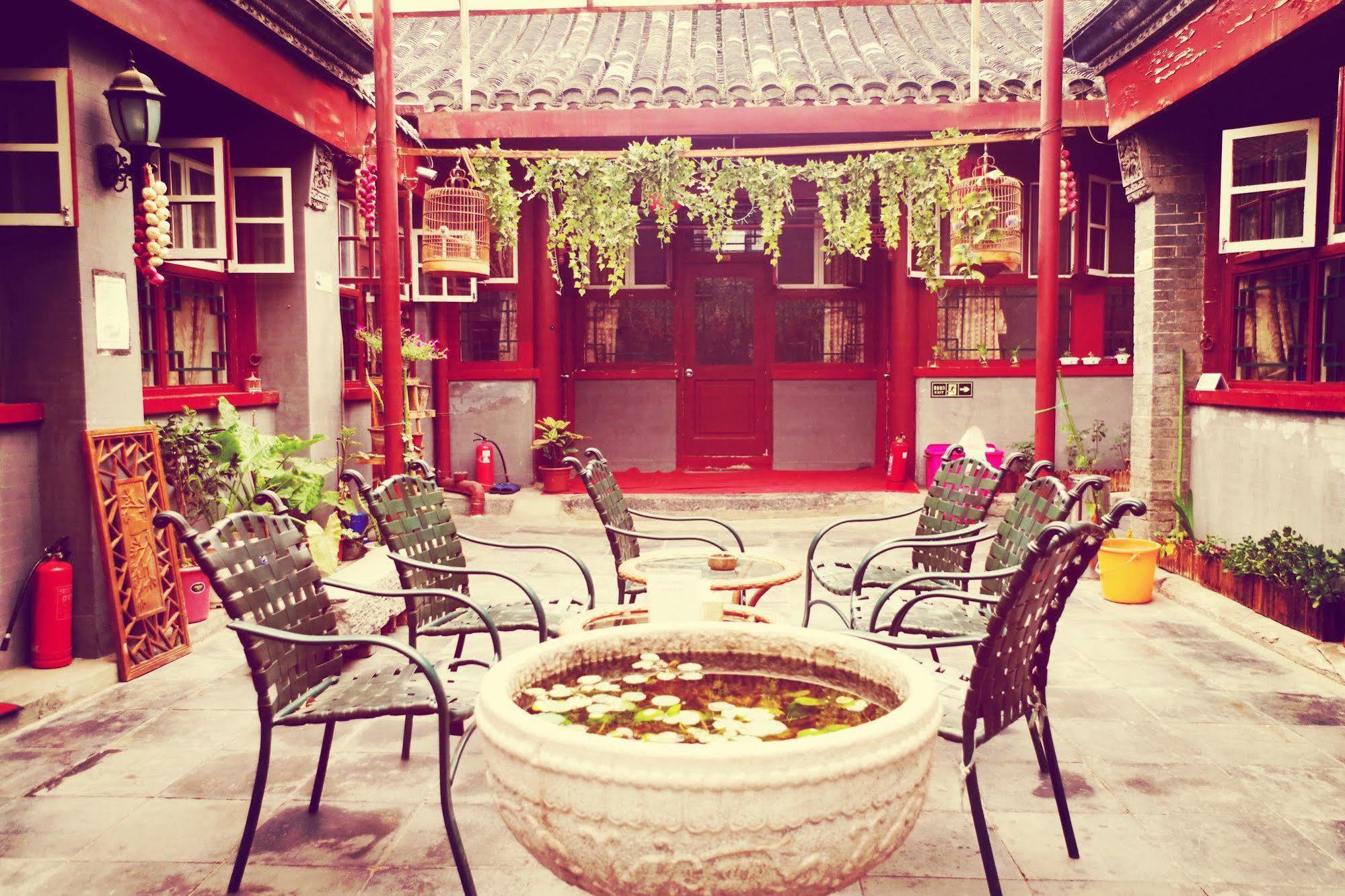 Three Legged Frog Hostel Peking Exteriör bild